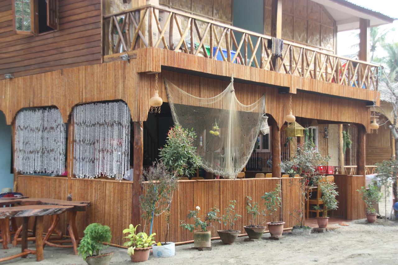 Soe Ko Ko Beach House & Restaurant Ngwesaung Eksteriør billede